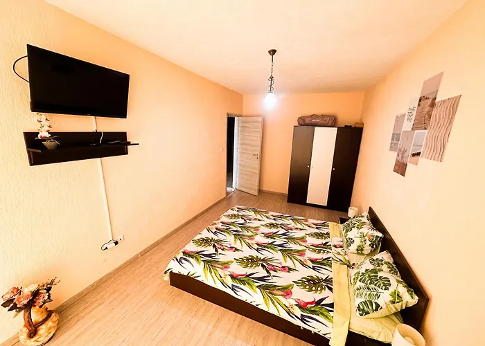 Blue Sky Apartment Nesebar